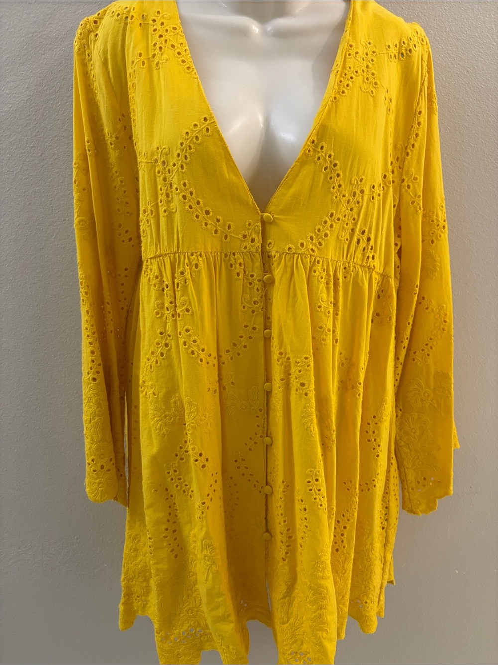 Zara Yellow Eyelet Button-Front Tunic Sz L NWT